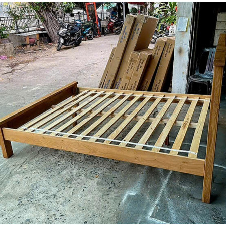 Global Home - Queen Size : Giường Ngủ Châu Âu - Kích Nệm 1m52 x 2m04